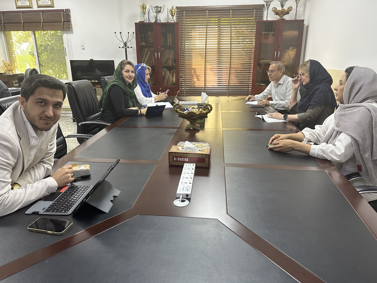 جلسات مختلف انجمن